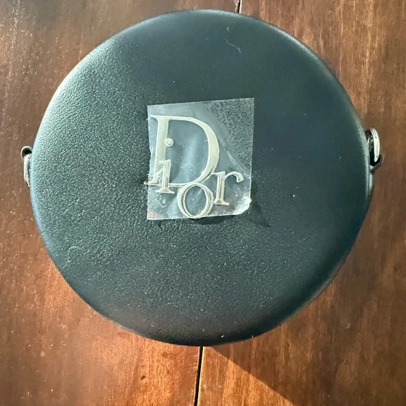 NIB Dior Black Circular Bag with Silver and black Chain - Picture 6 of 8